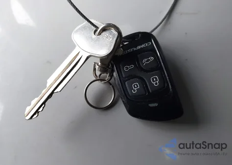 2006 Hyundai Tiburon Gs z USA, uszkodzony, nr VIN KMHHM65D56U190364